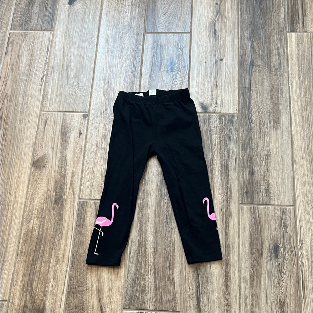 GAP Black Capri Leggings with Pink Flamingo Print